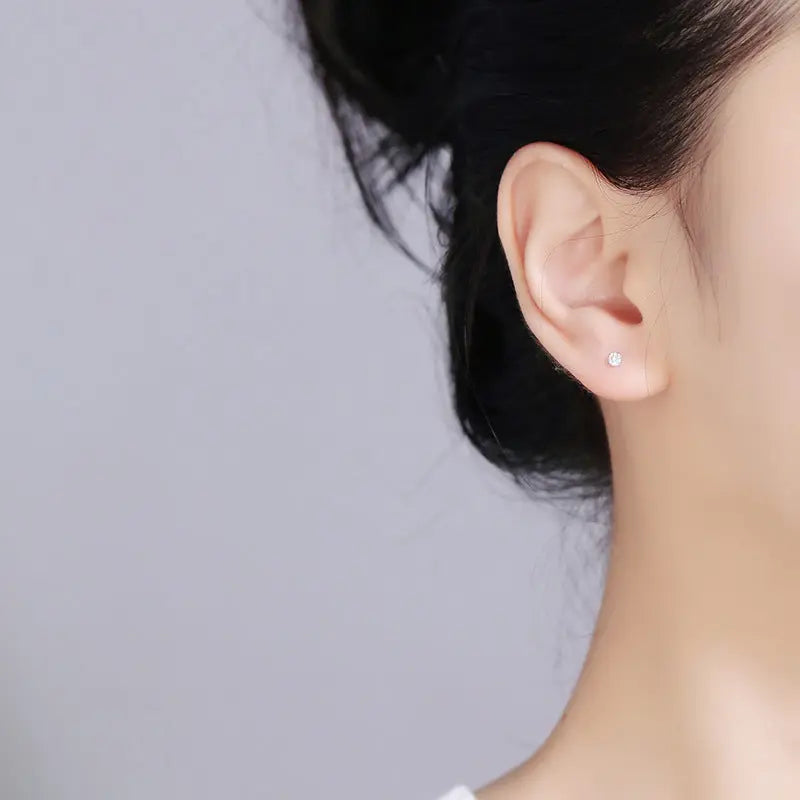 S925 Sterling Silver Four-Claw Earrings Women's Simple Zircon Diamond Earrings Advanced Sense Earrings Women's Ear Holes Anti-blocking Earrings Including Push Back TWINKLE QUEEN