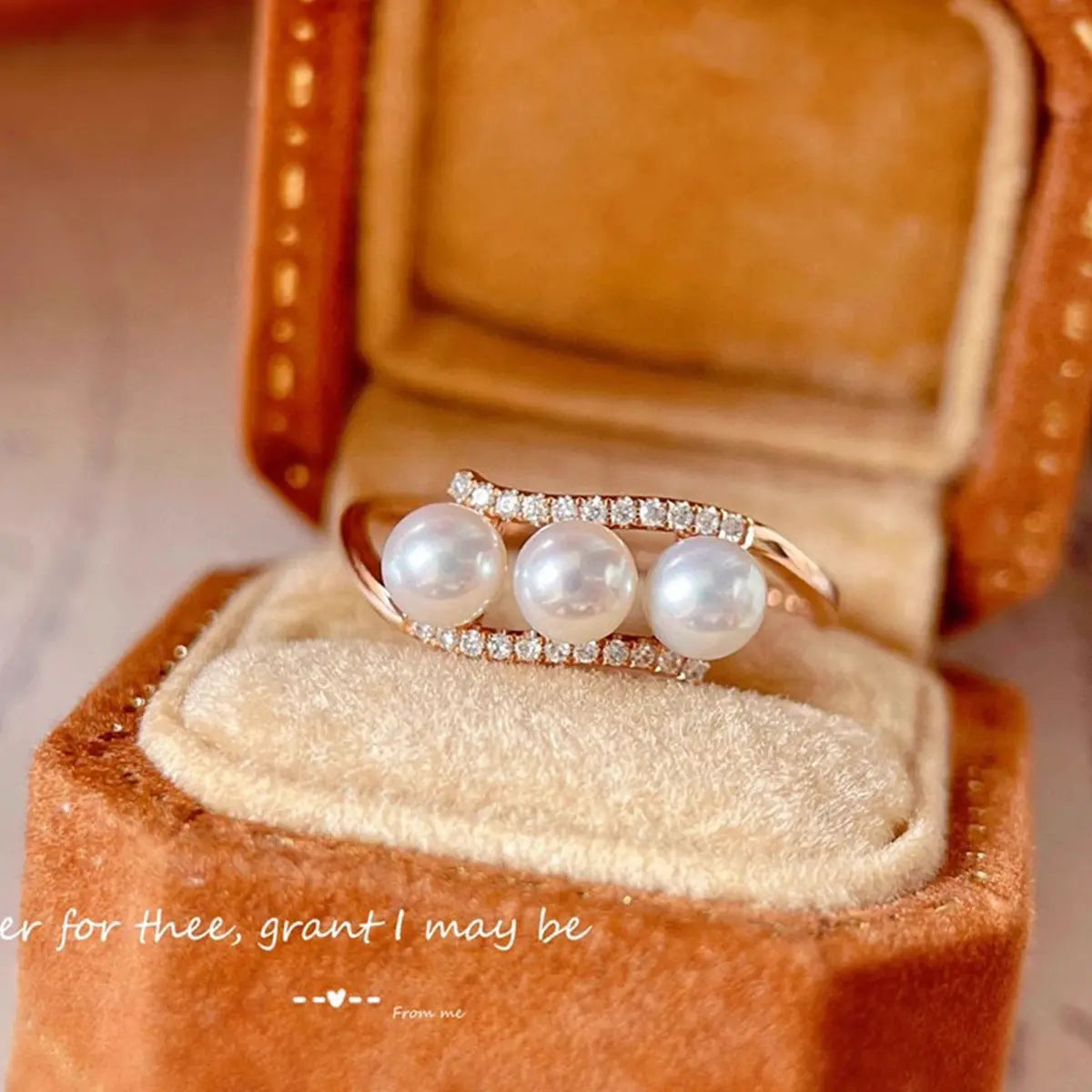Full Body s925 Sterling Silver Women's Pearl Ring Full Diamond Niche Original Design French Retro Ring All-match New Style TWINKLE QUEEN
