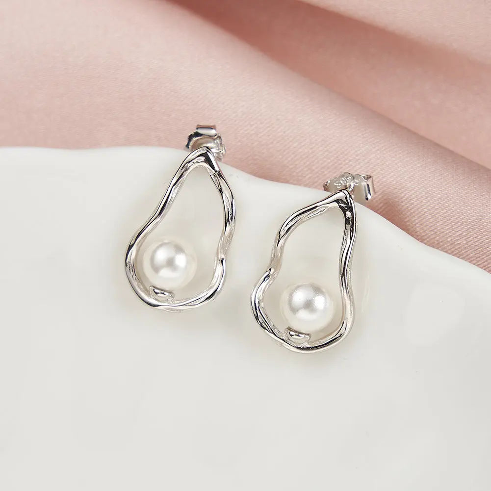 Freshwater Pearl Hoop Sloane Dangling Earrings TWINKLE QUEEN