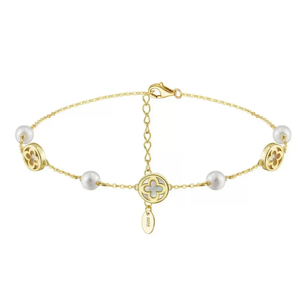 shell pearls, natural shell pearls, shell pearl beads, shell pearl necklace, shell pearl earrings, imitation pearls, mother of pearl, freshwater pearls, cultured pearls, pearl beads