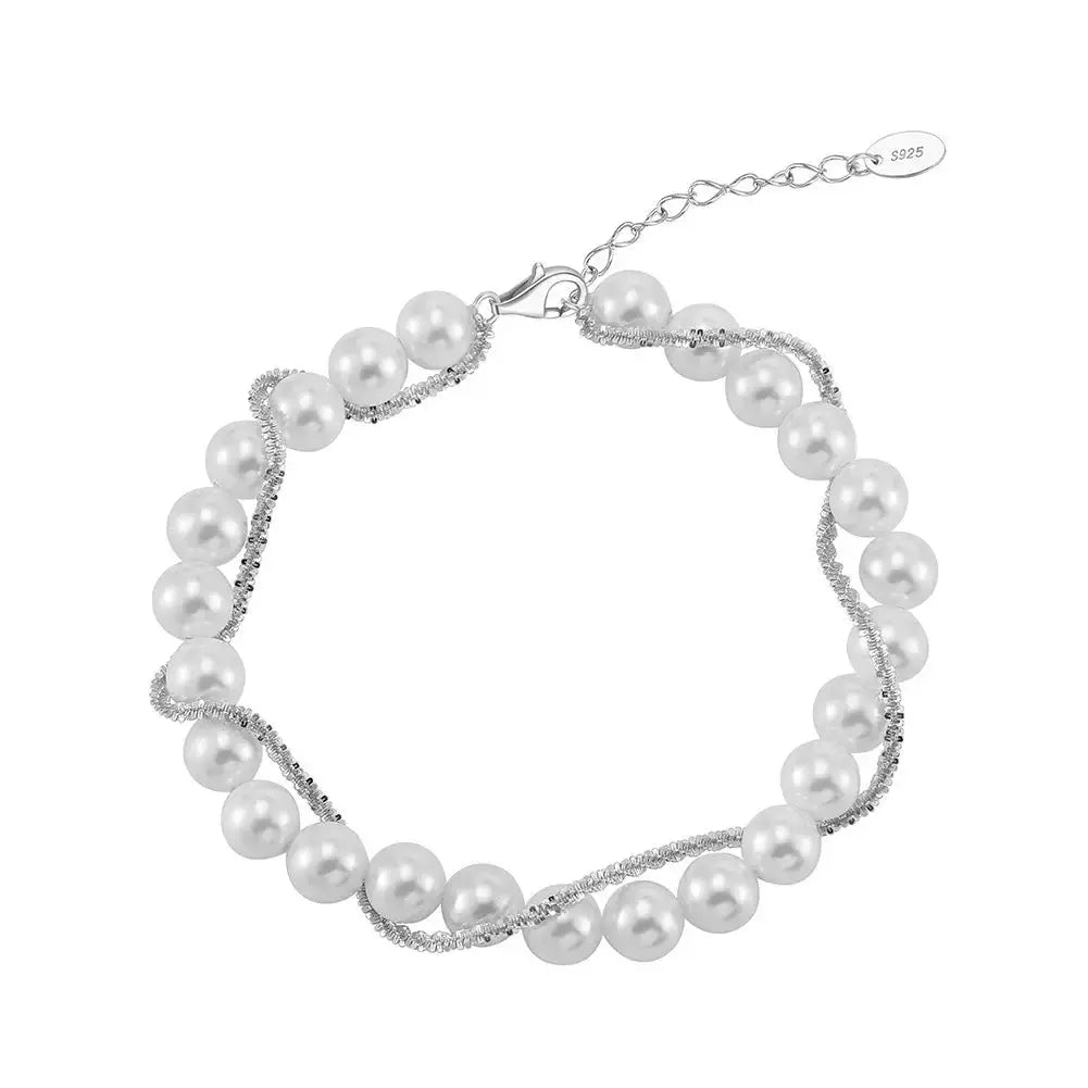 shell bracelet, seashell bracelet, puka shell bracelet, beaded shell bracelet, boho shell bracelet, summer shell bracelet, adjustable shell bracelet, handmade shell bracelet, shell charm bracelet, shell anklet
